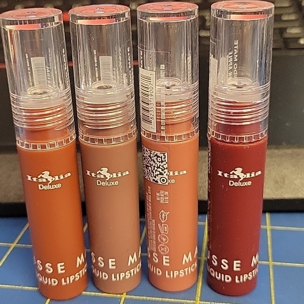 Italia Deluxe Mousse Matte Liquid Lipsticks Set of 4